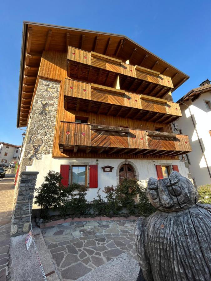 Casa Vacanze Ranuncolo 6 Sùtrio 外观 照片